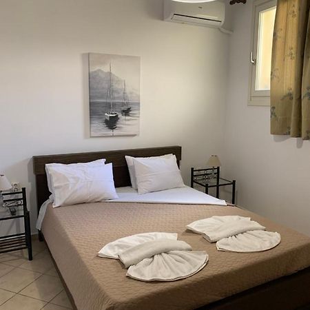 Little Yard Studios & Apartments #5 Budget Studio Naxos City Bagian luar foto