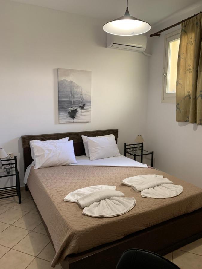 Little Yard Studios & Apartments #5 Budget Studio Naxos City Bagian luar foto