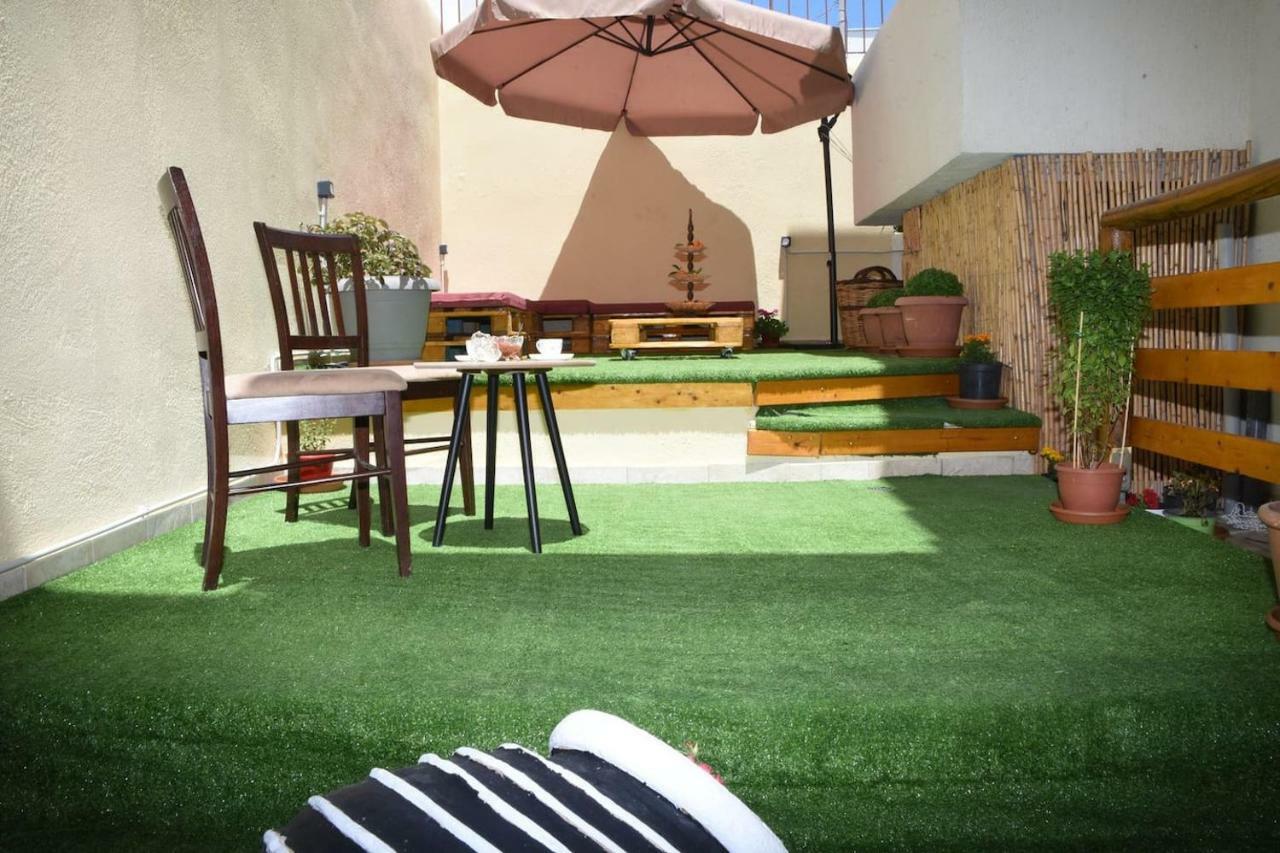 Little Yard Studios & Apartments #5 Budget Studio Naxos City Bagian luar foto